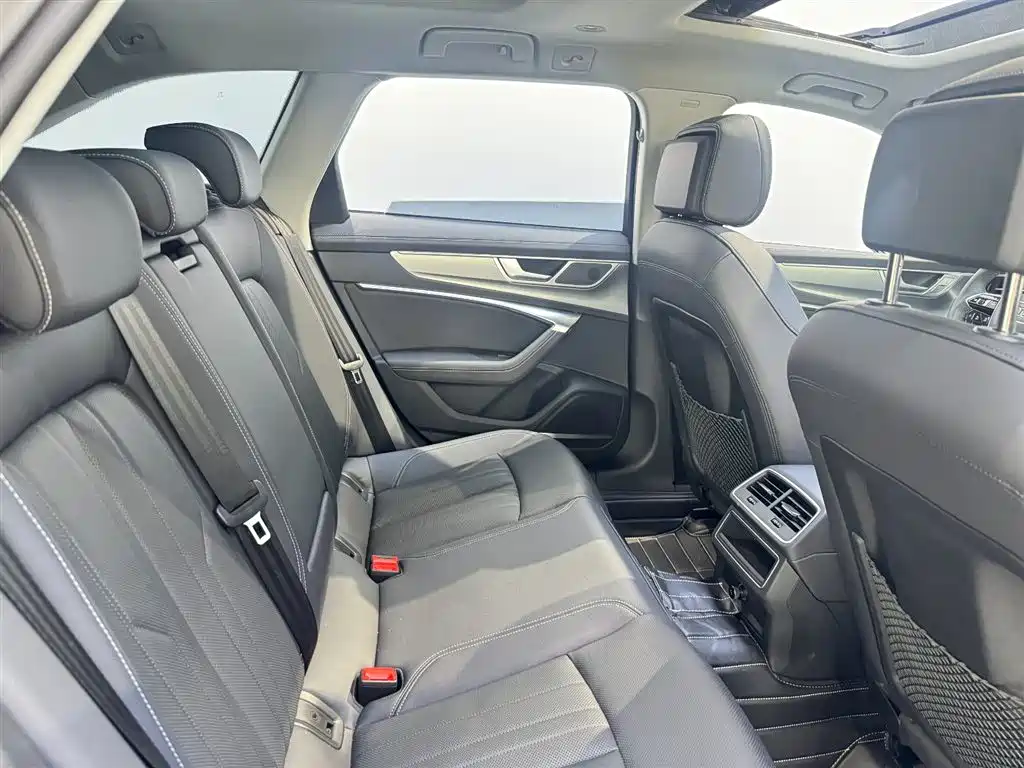 Audi A6 imported 2025 allroad quattro explorer 55 TFSI exclusive off-road model купить на сайте DeffCars