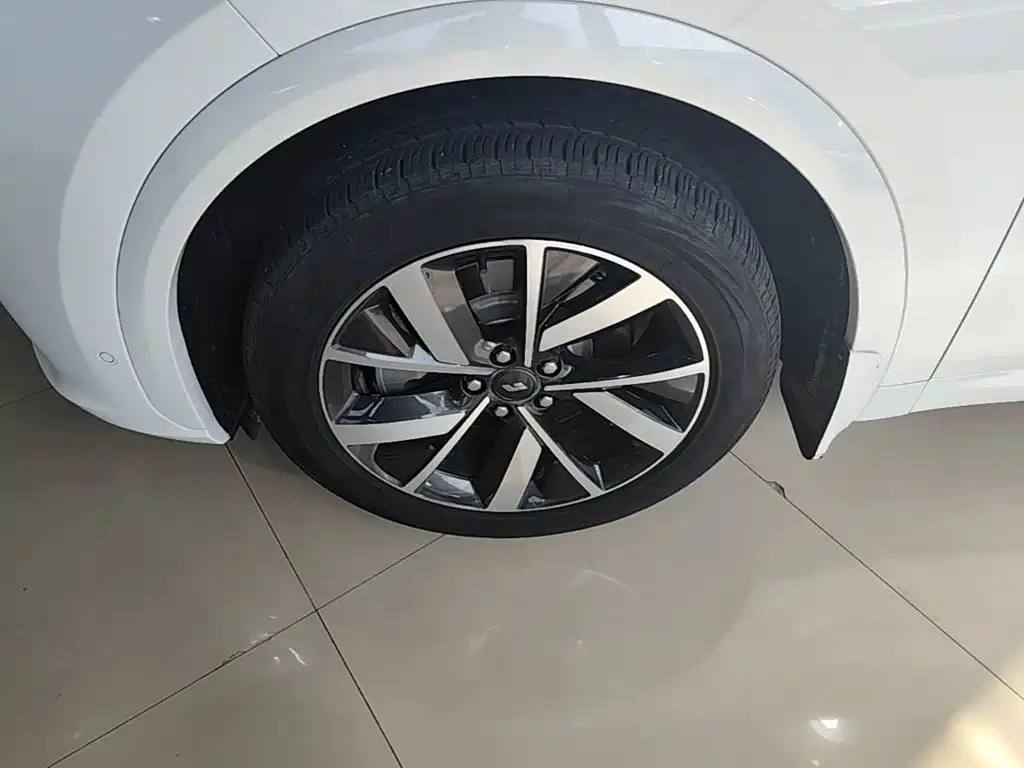 Ideal L7 2023 Air купить на сайте DeffCars