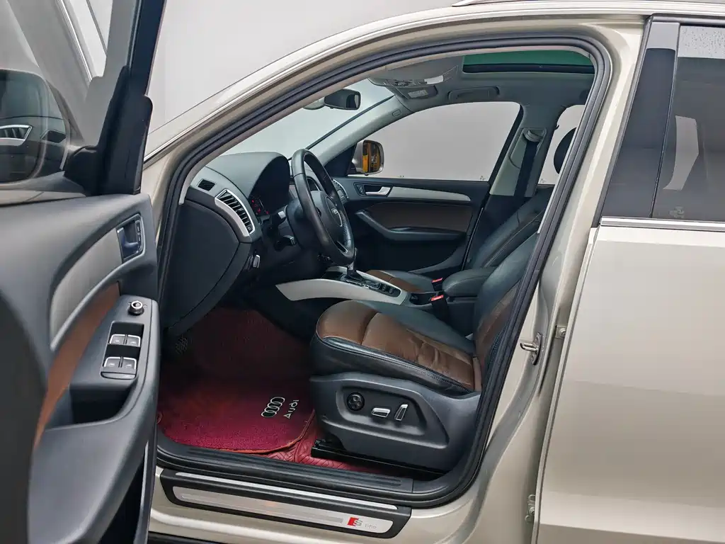 Audi Q5 2018 Collector's Edition 40 TFSI Enterprising купить на сайте DeffCars