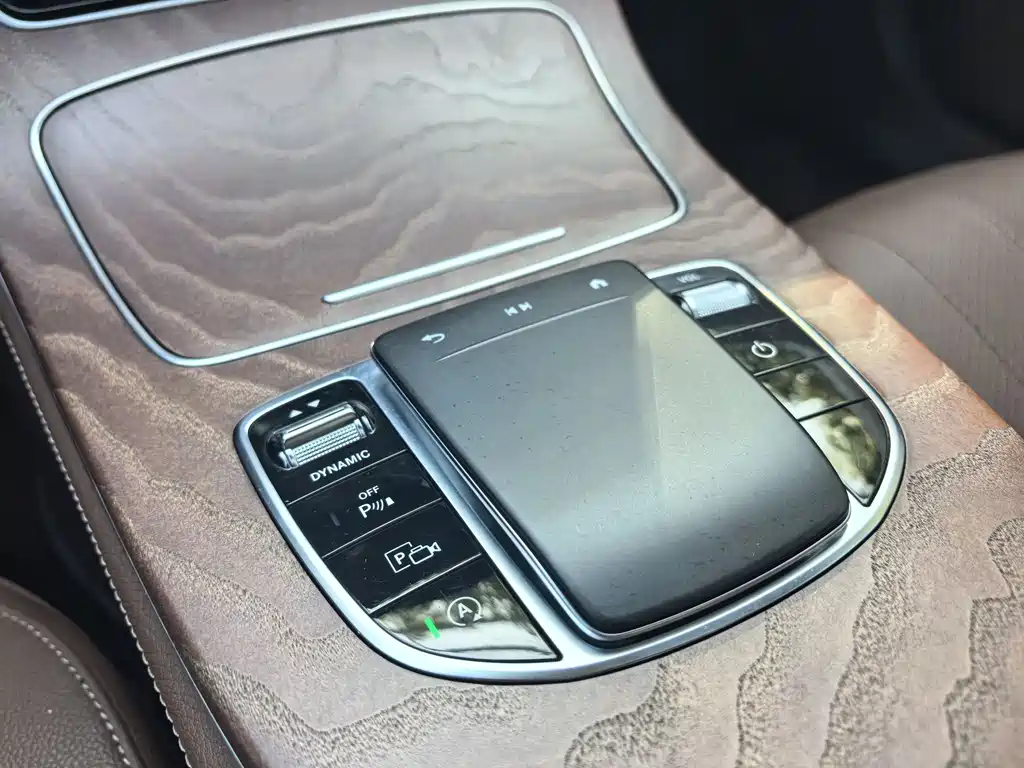 Mercedes-Benz E-Class 2023 E 300 L Fashion купить на сайте DeffCars