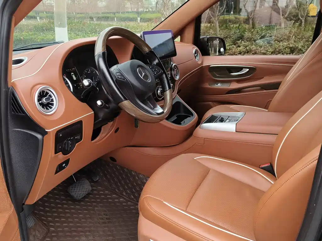 Vito 2021 2.0T Business Edition 7 seats купить на сайте DeffCars