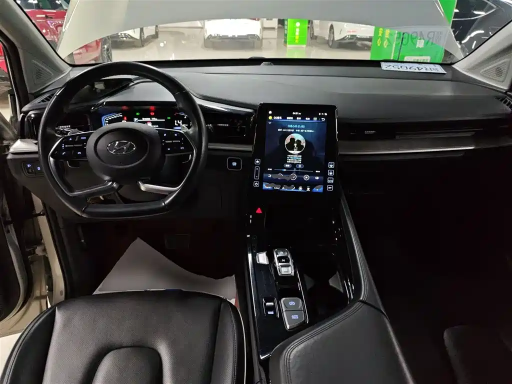 Kustu 2021 380TGDi Deluxe Edition DLX купить на сайте DeffCars