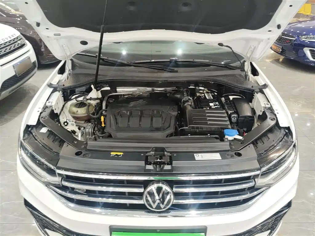 Tiguan L 2022 330TSI automatic two-wheel drive R-Line version купить на сайте DeffCars