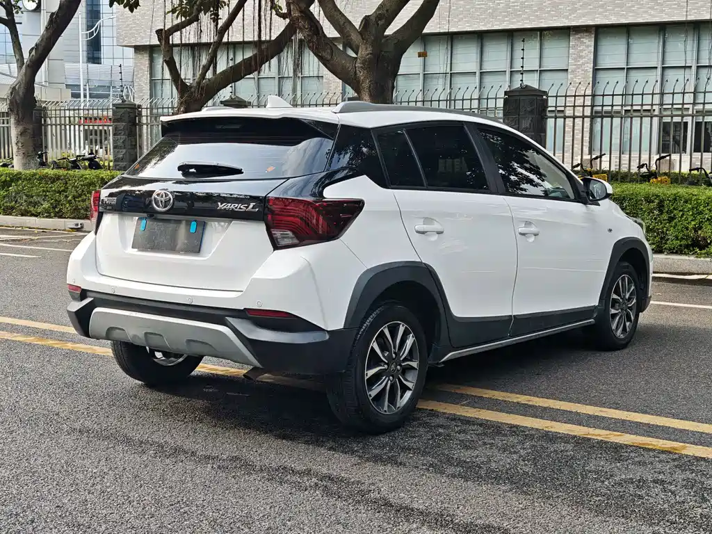 YARiS L Zhixuan 2022 Zhixuan X 1.5L CVT luxury PLUS version купить на сайте DeffCars