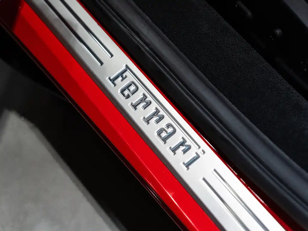 Ferrari F8 2019 Tributo 3.9T V8 купить на сайте DeffCars