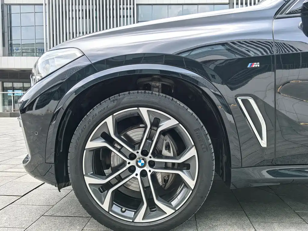 BMW X5 2022 facelift xDrive 40Li M sports package купить на сайте DeffCars