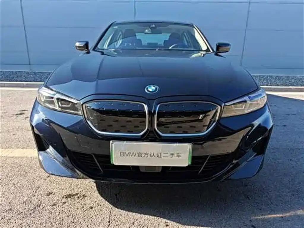 BMW i3 2024 eDrive 40L Night Package купить на сайте DeffCars