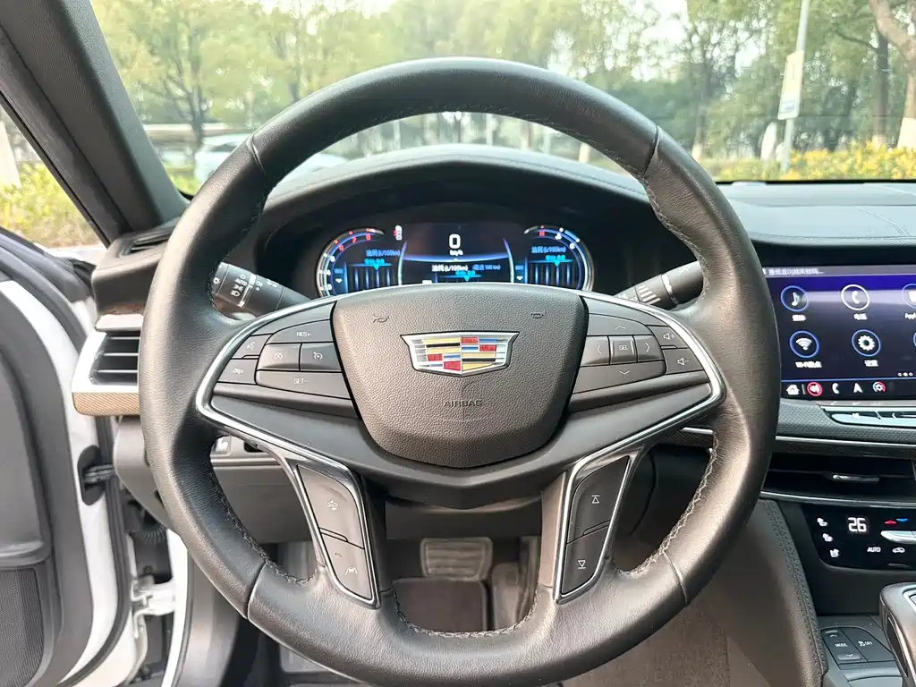 Cadillac CT6 2019 28T luxury model купить на сайте DeffCars