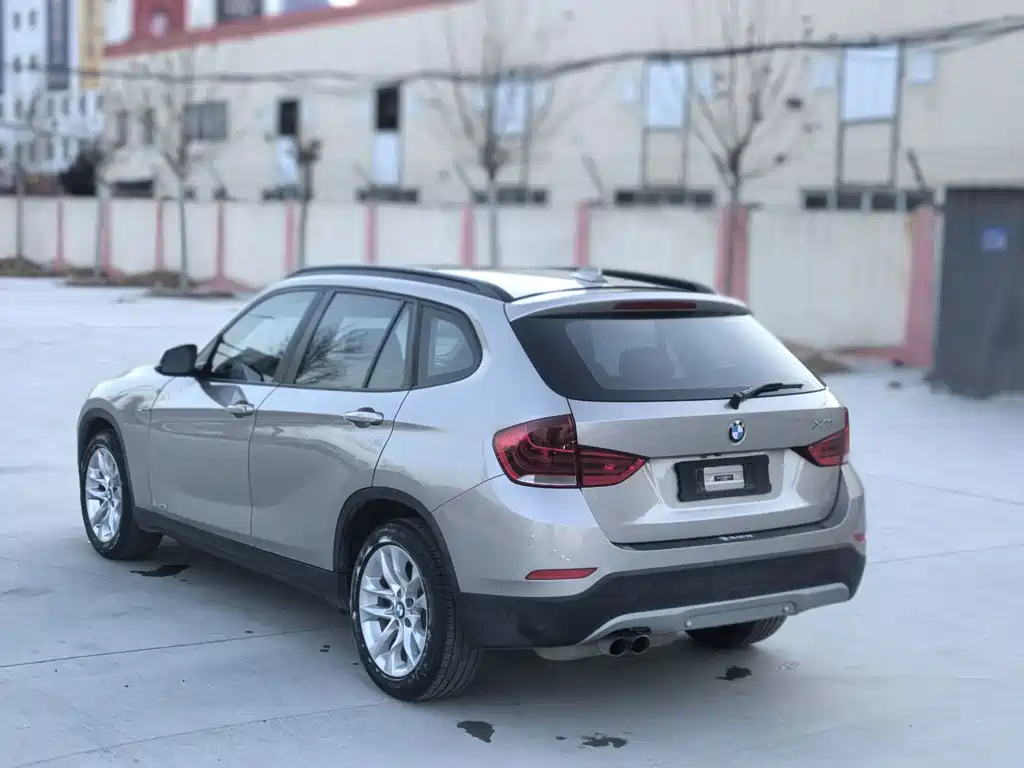 BMW X1 2014 sDrive18i leading model купить на сайте DeffCars