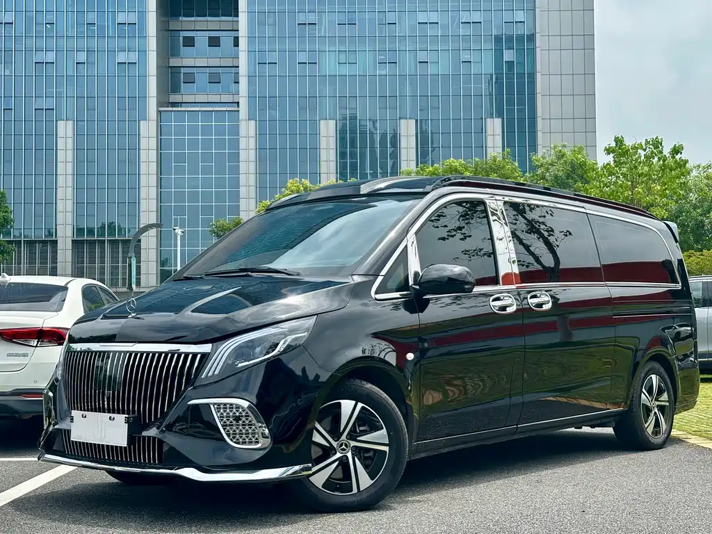 Vito 2024 2.0T Business Edition 7 seats купить на сайте DeffCars