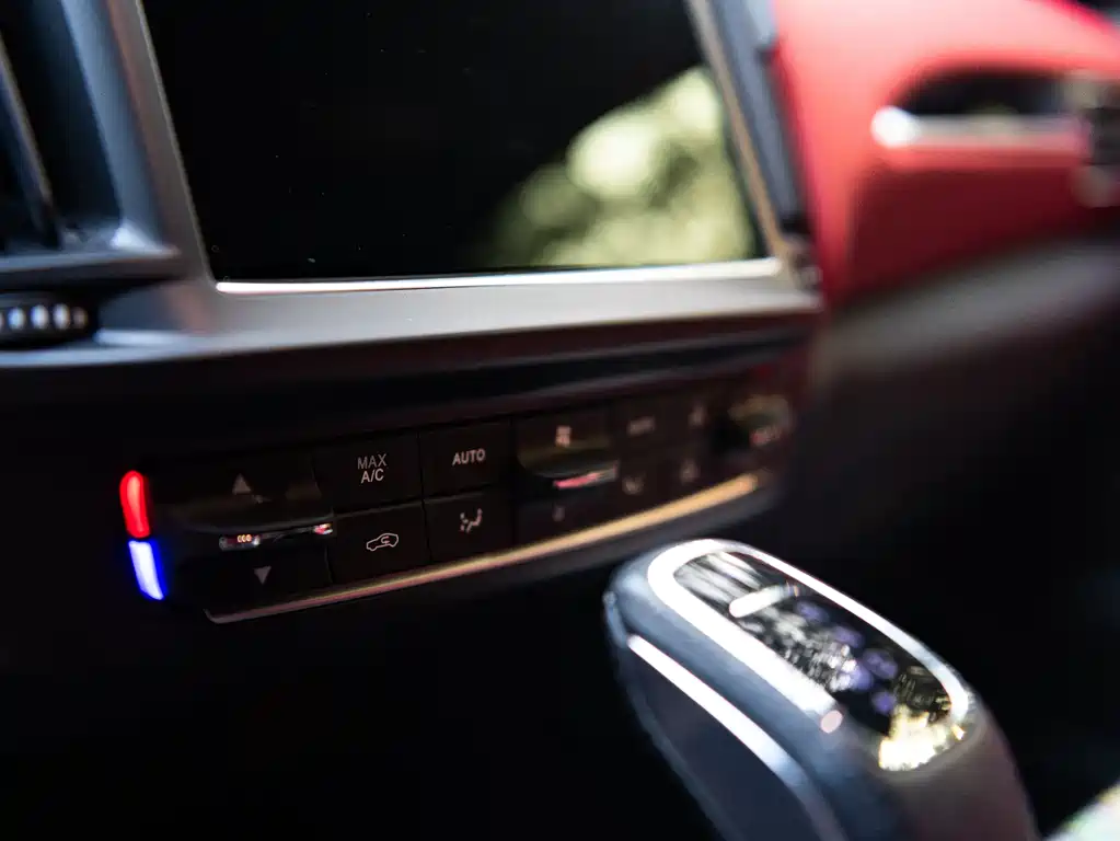 Levante 2021 3.0T Standard Edition купить на сайте DeffCars