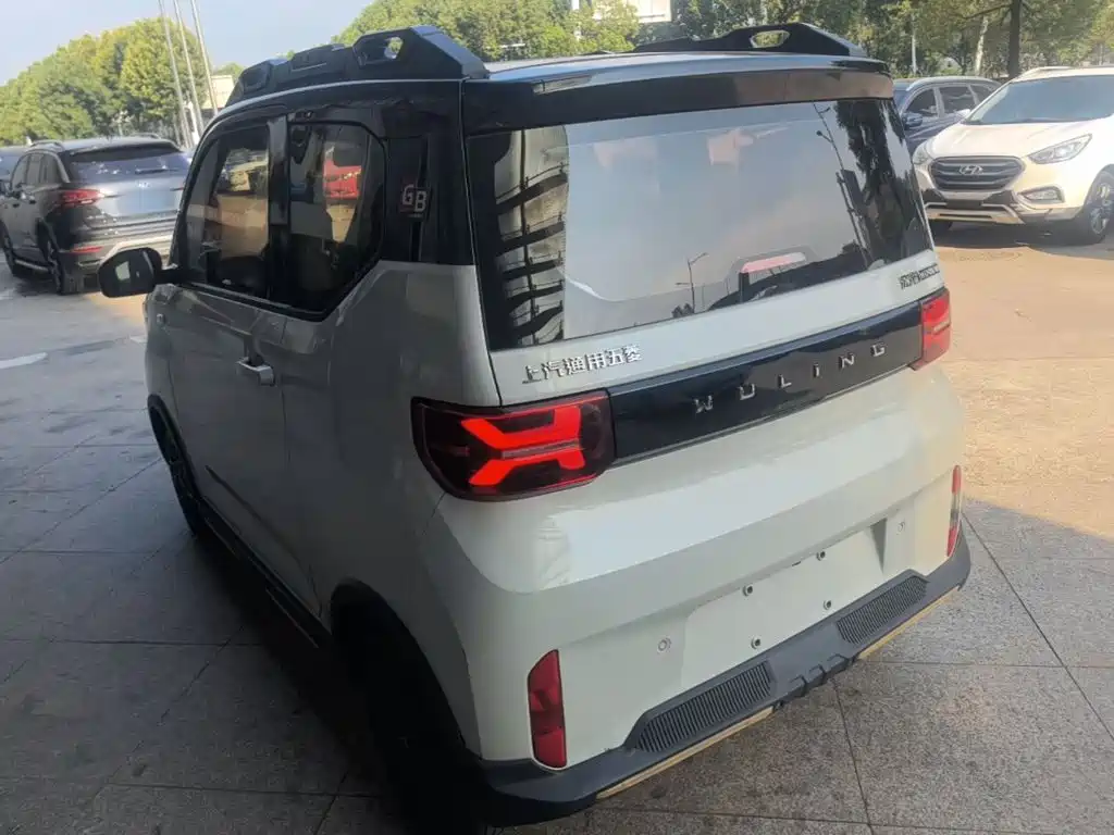 Hongguang MINIEV 2022 GAMEBOY 300km gaming model lithium iron phosphate купить на сайте DeffCars