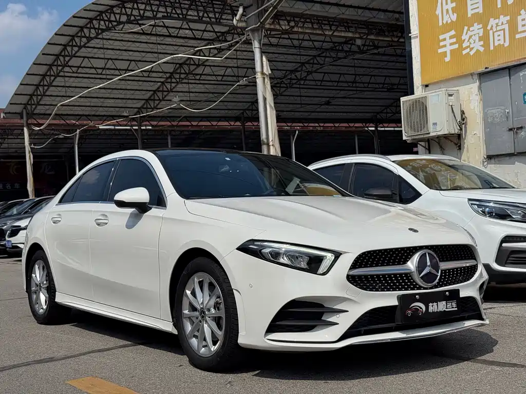 Mercedes-Benz A-Class 2020 Facelift A 200 L Sports Sedan Fashionable купить на сайте DeffCars