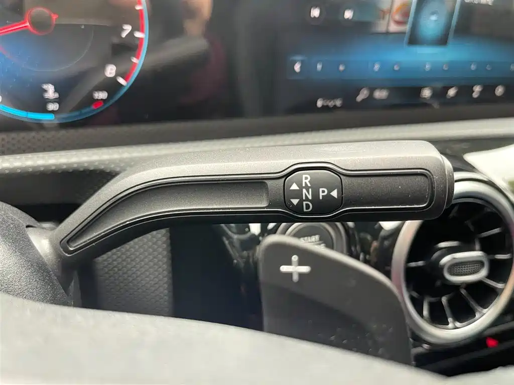 Mercedes-Benz A-Class 2022 facelift A 180 L sports sedan купить на сайте DeffCars