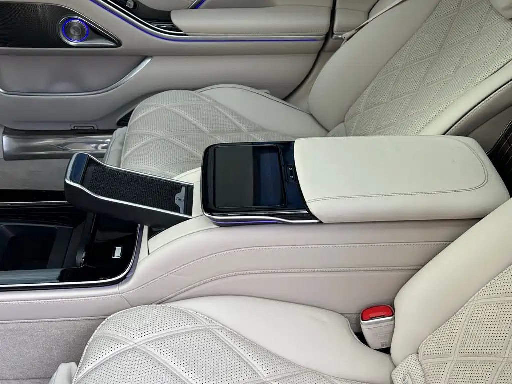 Maybach S-Class 2023 S 680 4MATIC купить на сайте DeffCars