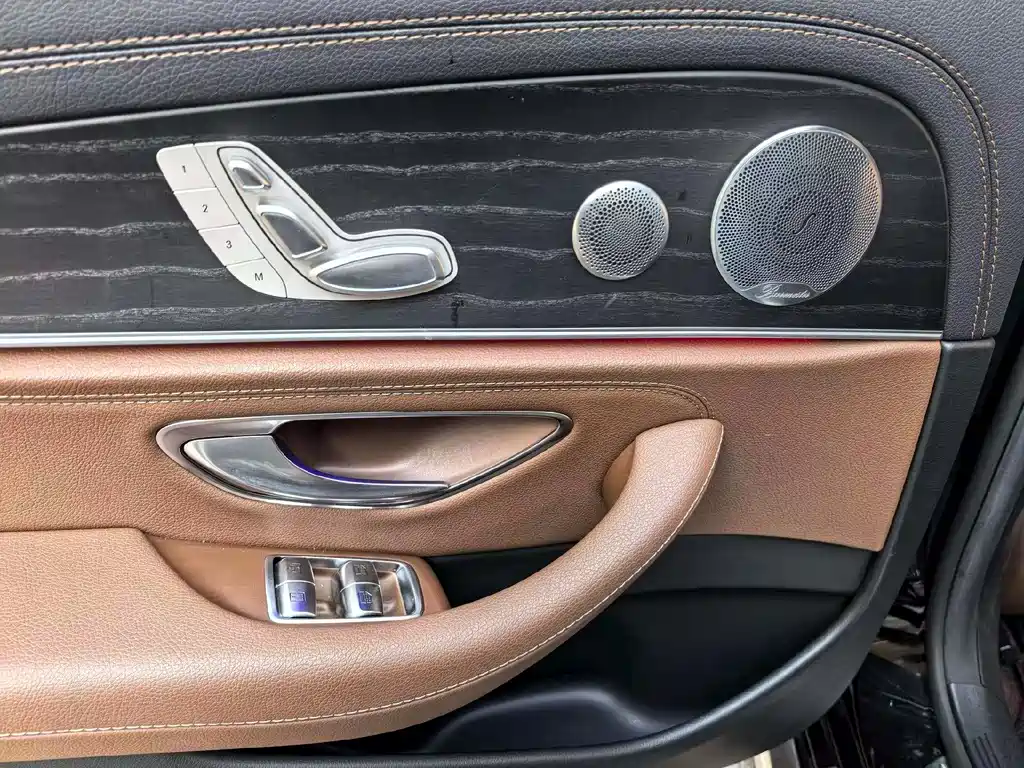Mercedes-Benz E-Class 2021 E 300 L Premium Model купить на сайте DeffCars
