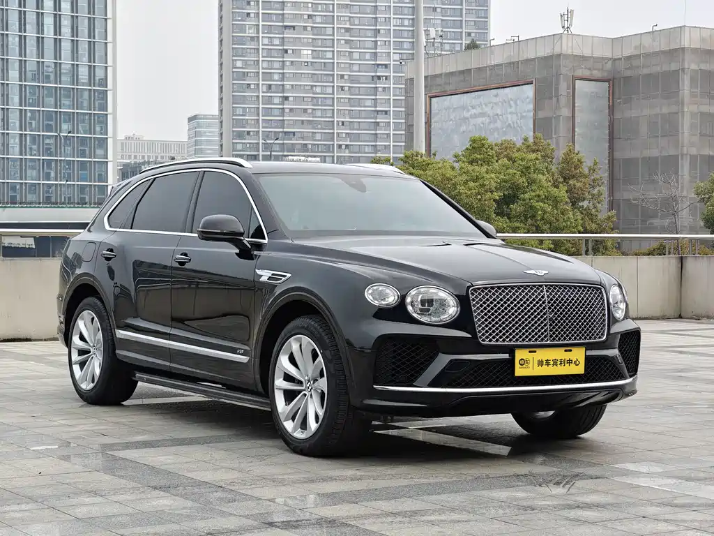 Bentayga 2021 4.0T V8 купить на сайте DeffCars