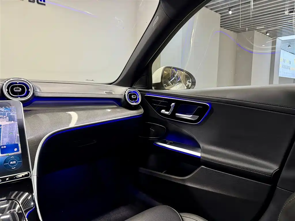 Mercedes-Benz C-Class 2025 facelift C 260 L sports version купить на сайте DeffCars