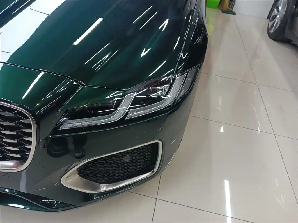 Jaguar XFL 2021 XFL 2.0T P250 two-wheel drive exclusive luxury version купить на сайте DeffCars