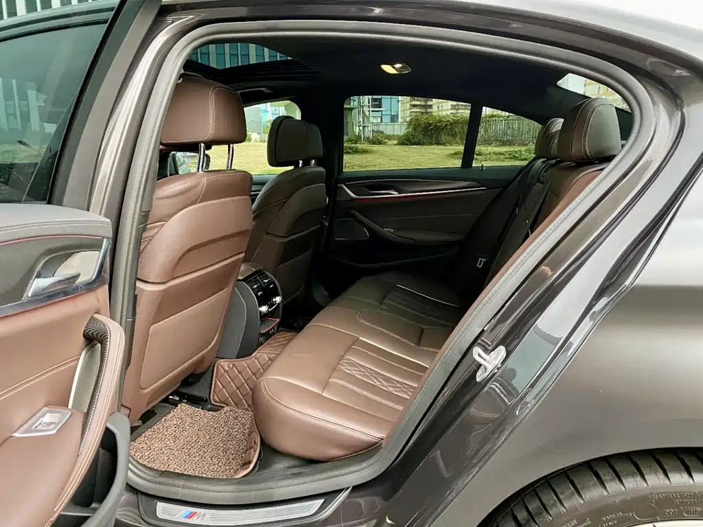BMW 5 Series Imported 2022 540i Fashion Edition M Sports Package купить на сайте DeffCars