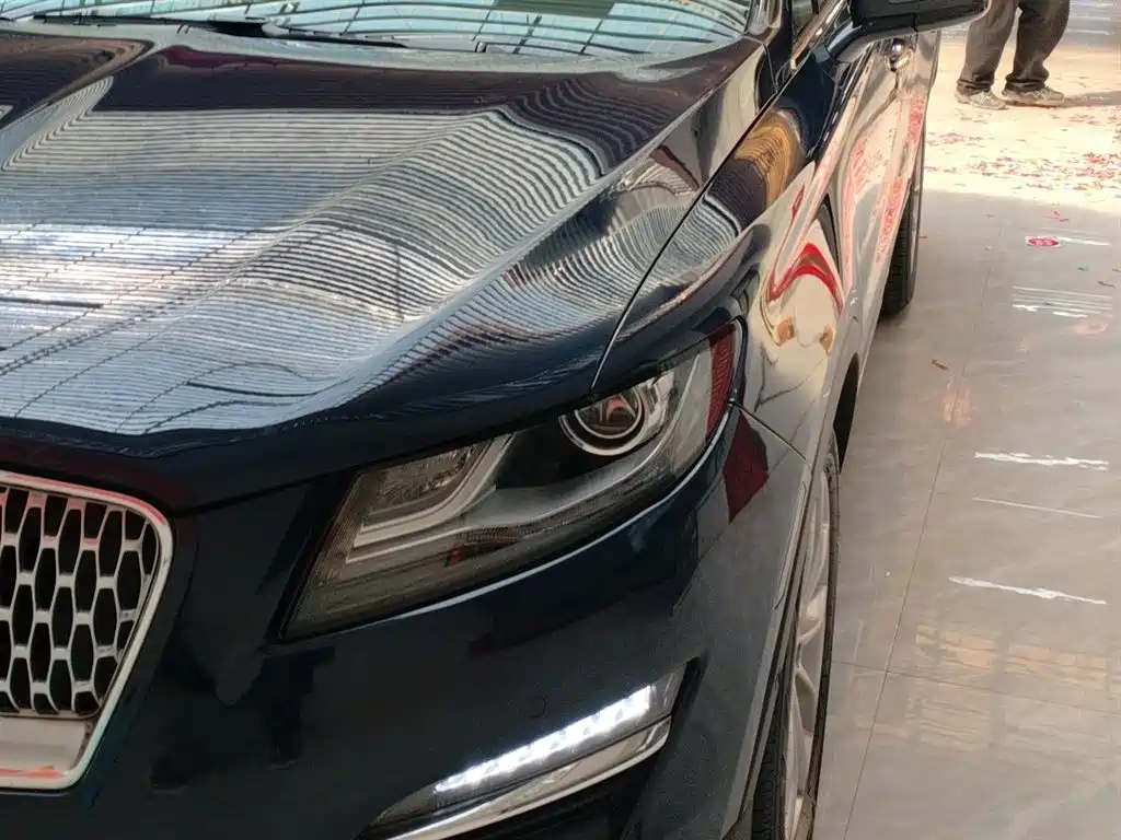 Lincoln MKC 2019 2.0T 2WD Premium Edition National VI купить на сайте DeffCars