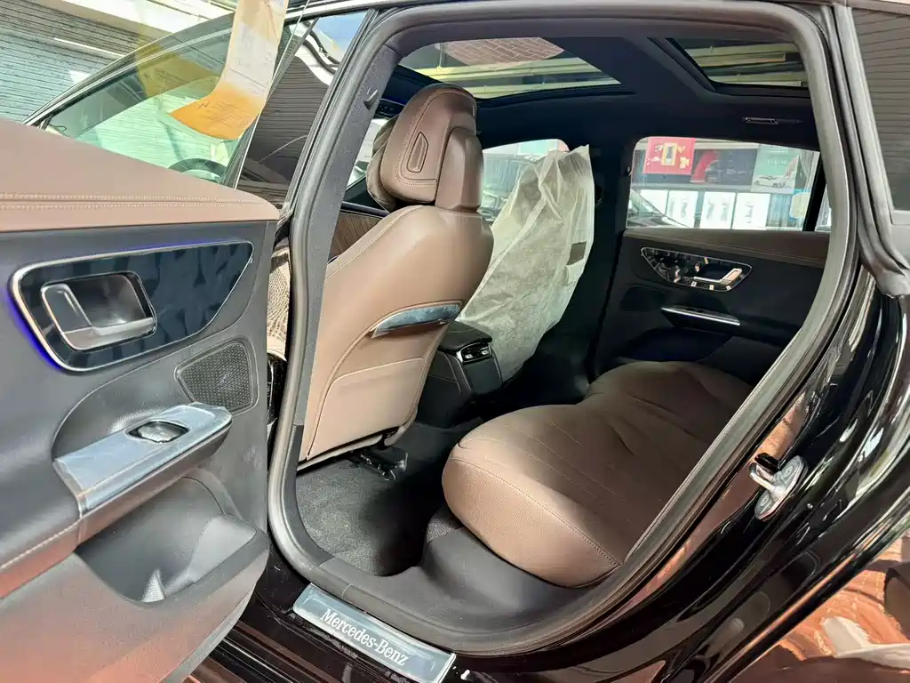 Mercedes-Benz EQE 2025 500 4MATIC Pioneer Edition купить на сайте DeffCars