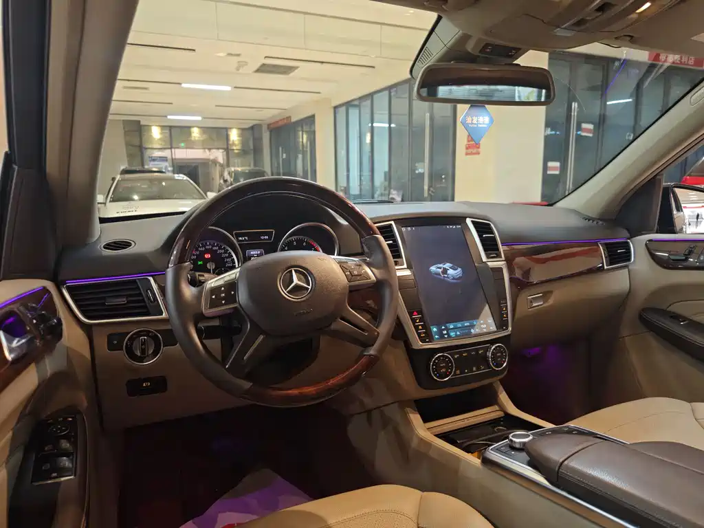 Mercedes-Benz M-Class 2012 ML 350 Luxury Model купить на сайте DeffCars