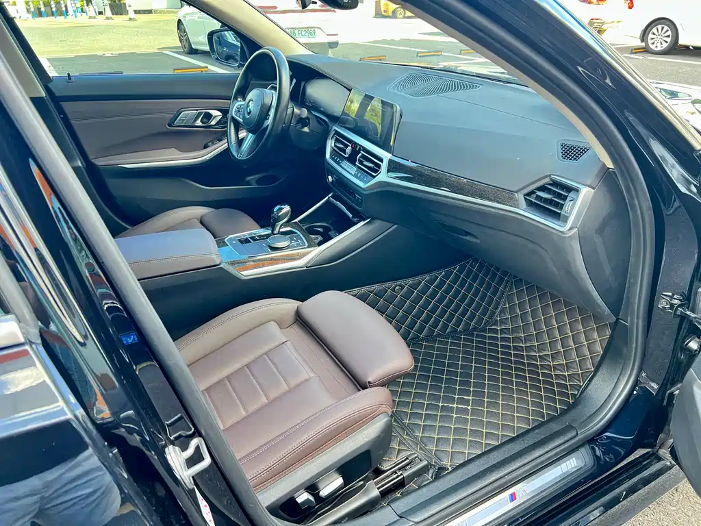 BMW 3 Series 2021 facelift 325Li M Sports Package купить на сайте DeffCars