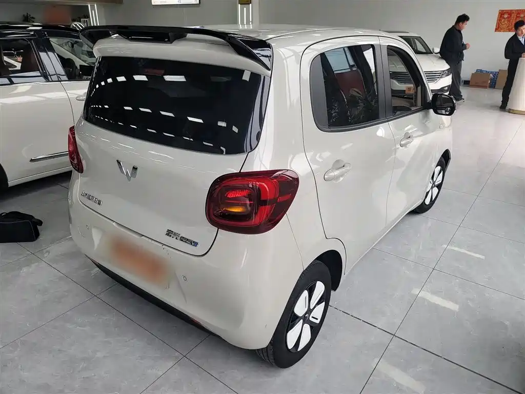 Hongguang MINIEV 2025 fourth generation four-door version advanced model купить на сайте DeffCars