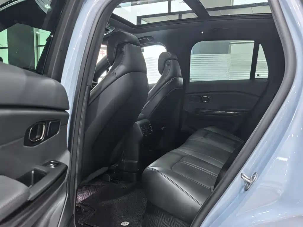NIO ES6 2020 420KM Sports Edition купить на сайте DeffCars