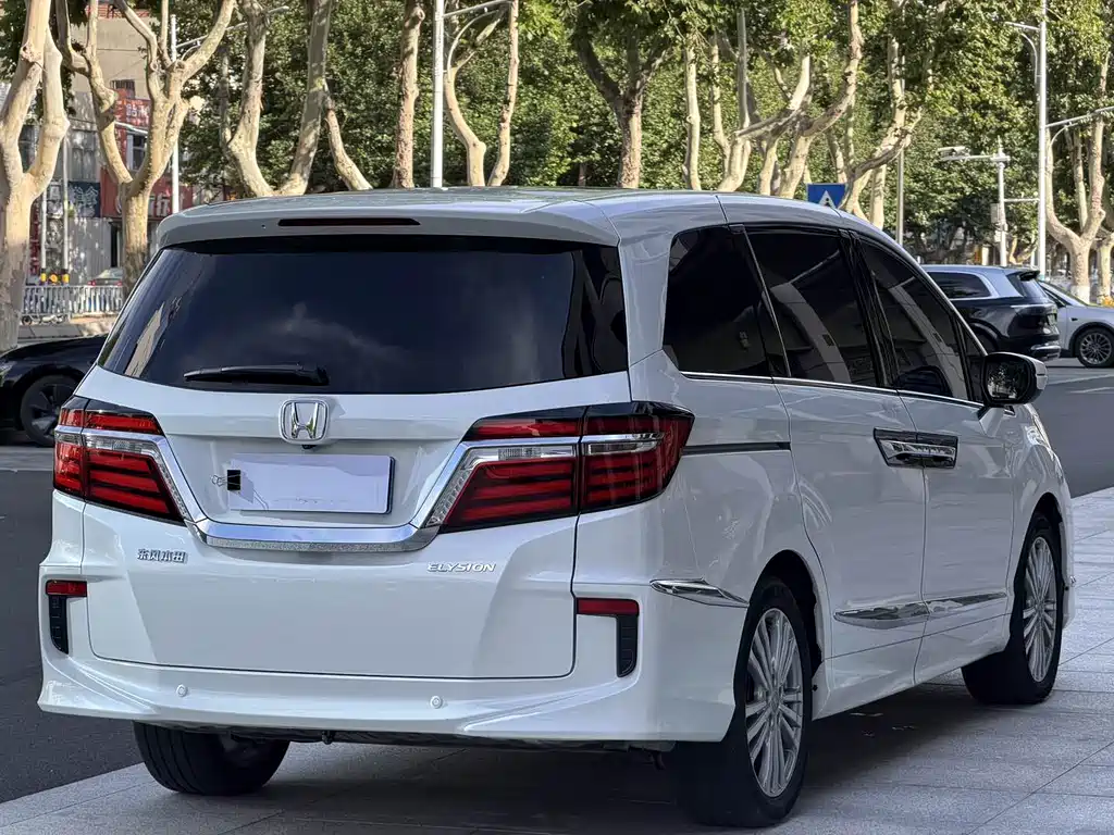 Alison 2016 2.4L Deluxe Edition купить на сайте DeffCars