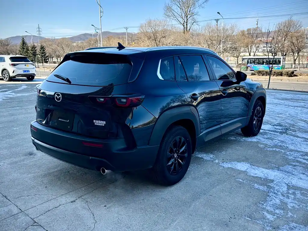 Mazda CX-50 2023 2.0L Leading Edition купить на сайте DeffCars
