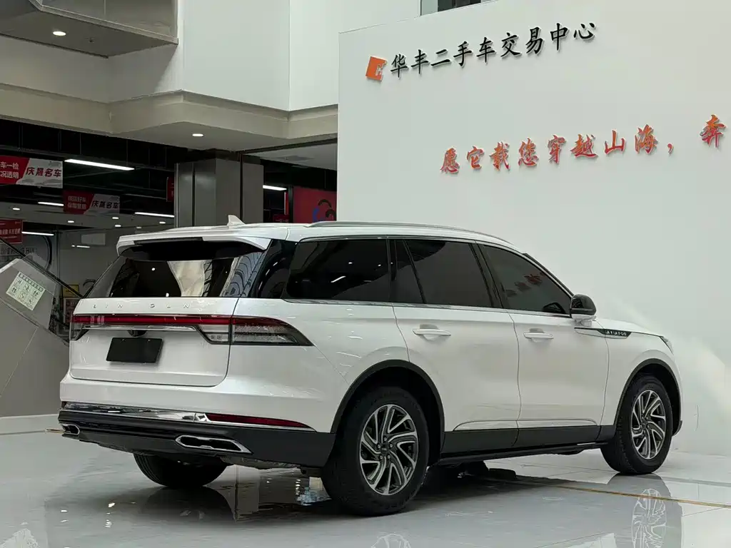 Aviator 2023 3.0T V6 four-wheel drive exclusive cruise version, six seats купить на сайте DeffCars