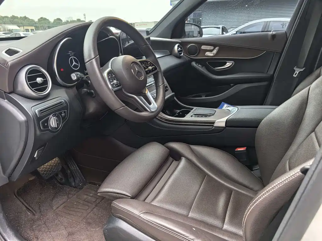 Mercedes-Benz GLC 2021 GLC 260 L 4MATIC luxury model купить на сайте DeffCars