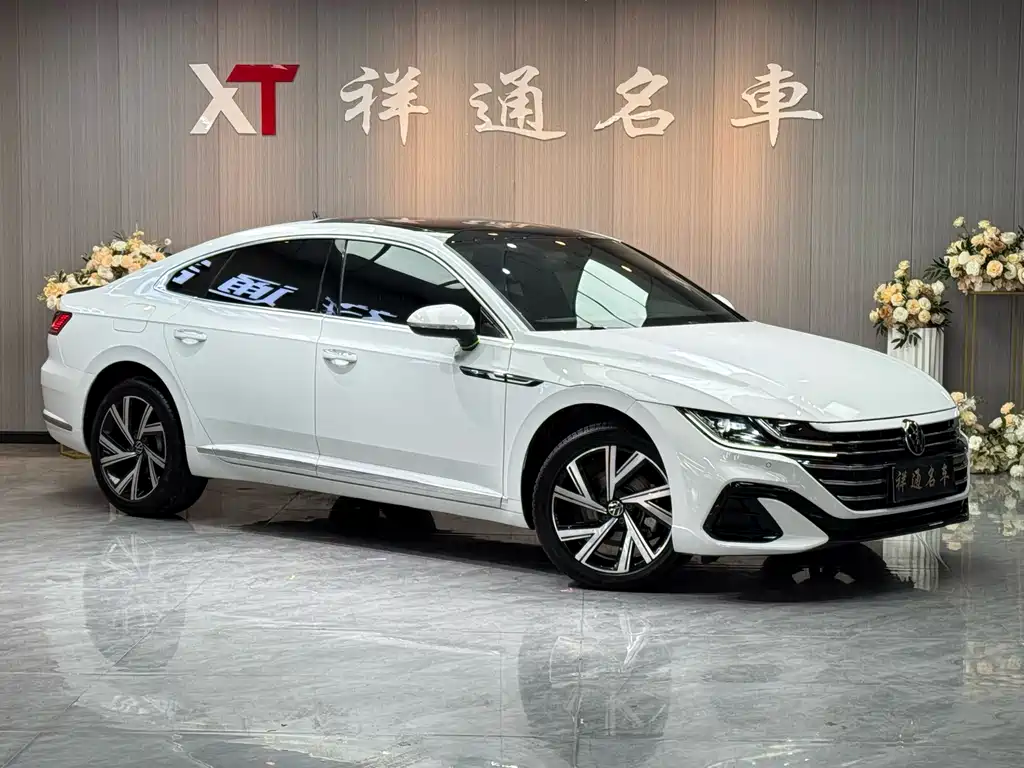 FAW-Volkswagen CC 2024 330TSI Dazzling Edition купить на сайте DeffCars