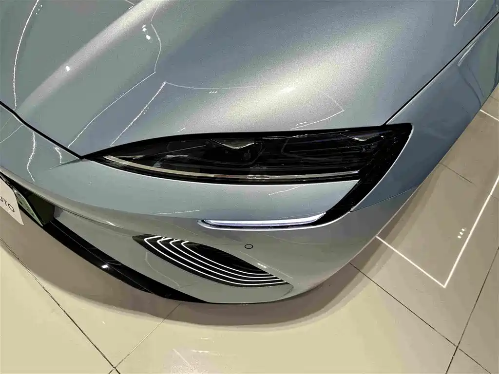 Seal 2022 550km standard range rear drive version premium model купить на сайте DeffCars