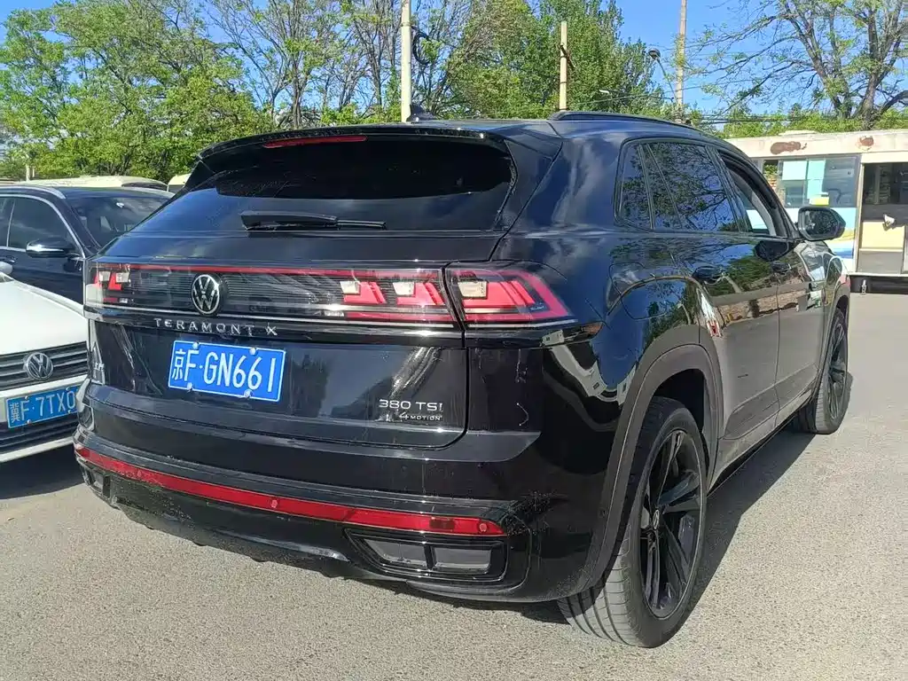 Touron 2024 Touron X 380TSI four-wheel drive Longxiang version купить на сайте DeffCars