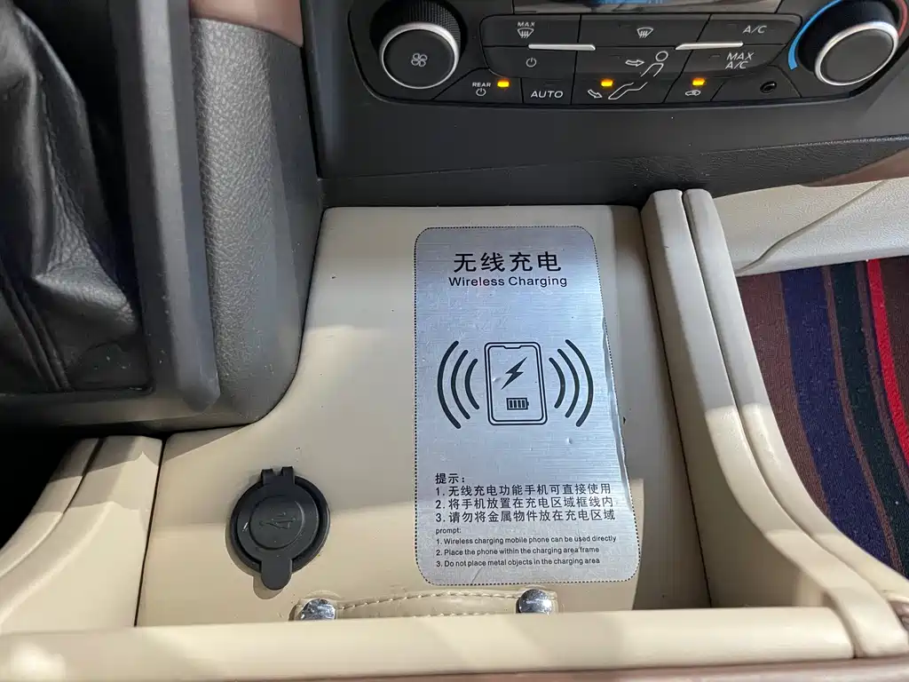 Tourio 2020 2.0T Automatic Elite Edition National VI купить на сайте DeffCars