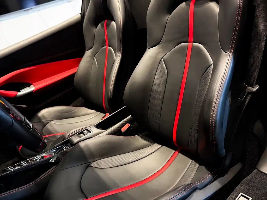 Ferrari F8 2020 Spider 3.9T V8 купить на сайте DeffCars