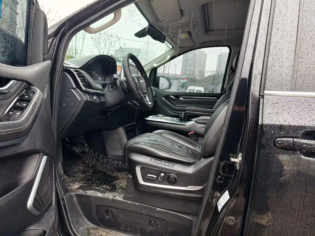 Maxus G20 2021 PLUS 2.0T gasoline automatic smart version купить на сайте DeffCars