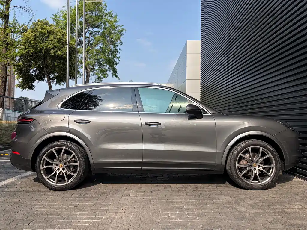 Cayenne 2023 Cayenne 3.0T купить на сайте DeffCars