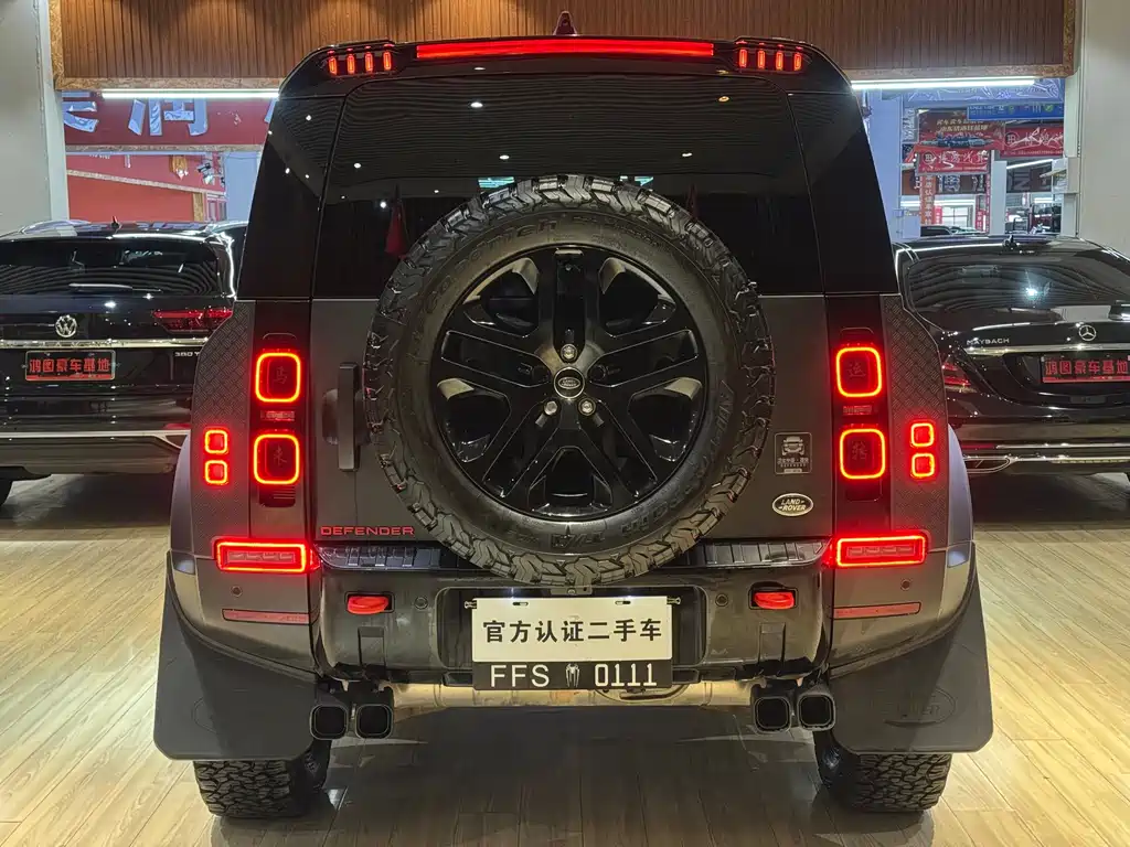 Land Rover Defender 2023 110 3.0T P400 Dark Special Edition купить на сайте DeffCars