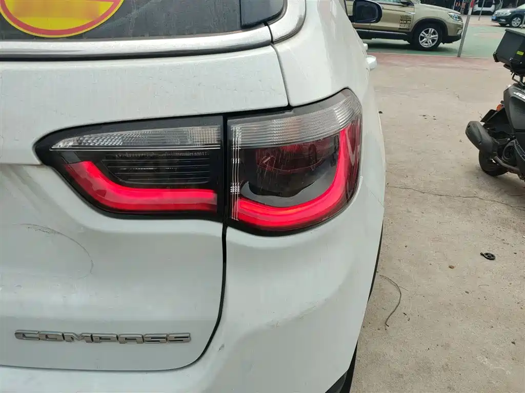 Compass 2019 220T Automatic Joy Edition купить на сайте DeffCars