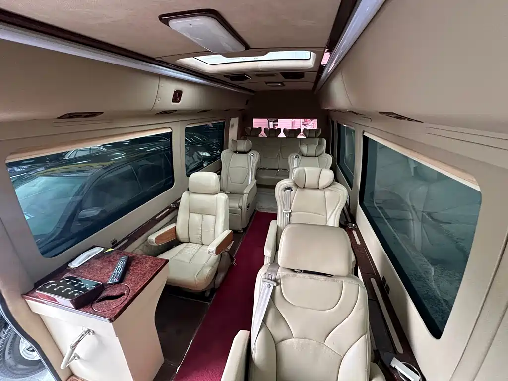 Costa 2015 4.0L premium car GRB53L-ZCMSK 20-seat special edition купить на сайте DeffCars