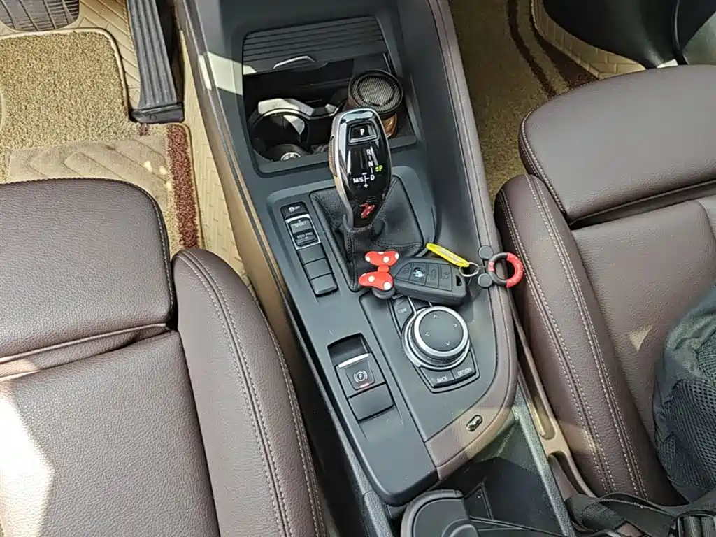 BMW X1 2021 sDrive25Li Leading Model купить на сайте DeffCars
