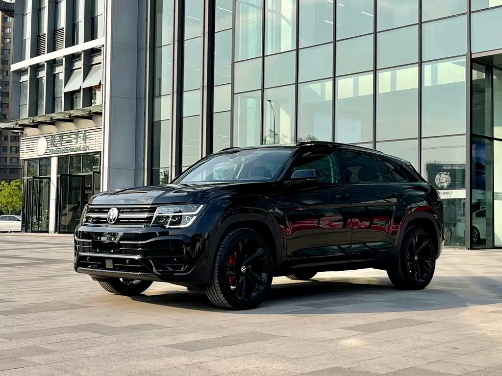 Touron 2024 Touron X 380TSI four-wheel drive Longxiang version купить на сайте DeffCars