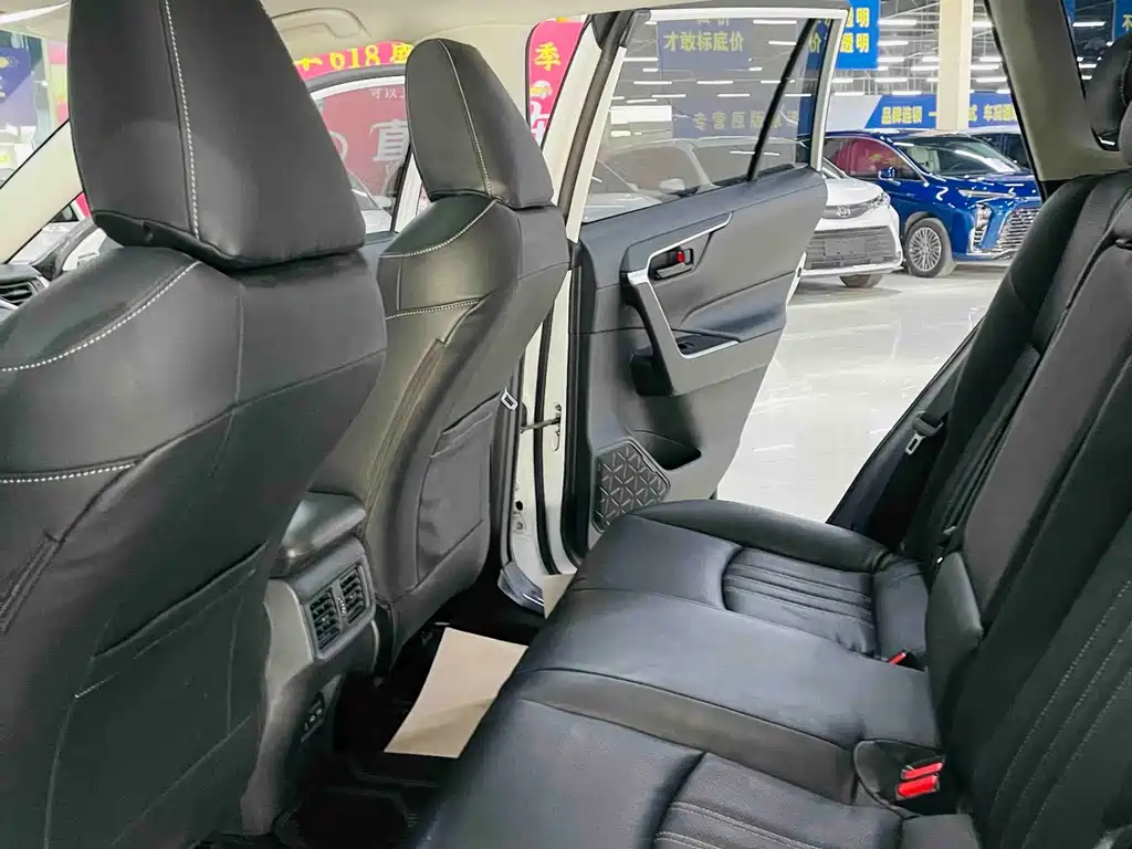 RAV4 Rongfang 2023 Dual Engine 2.5L E-CVT Two-wheel Drive Elite Edition купить на сайте DeffCars