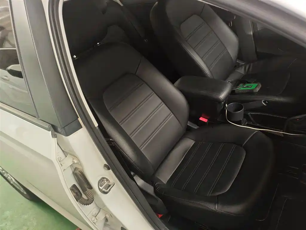 Santana 2018 1.5L automatic fashion version купить на сайте DeffCars