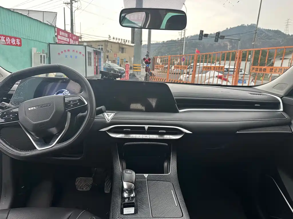 Venucia Big V 2022 260T customized version·idou купить на сайте DeffCars
