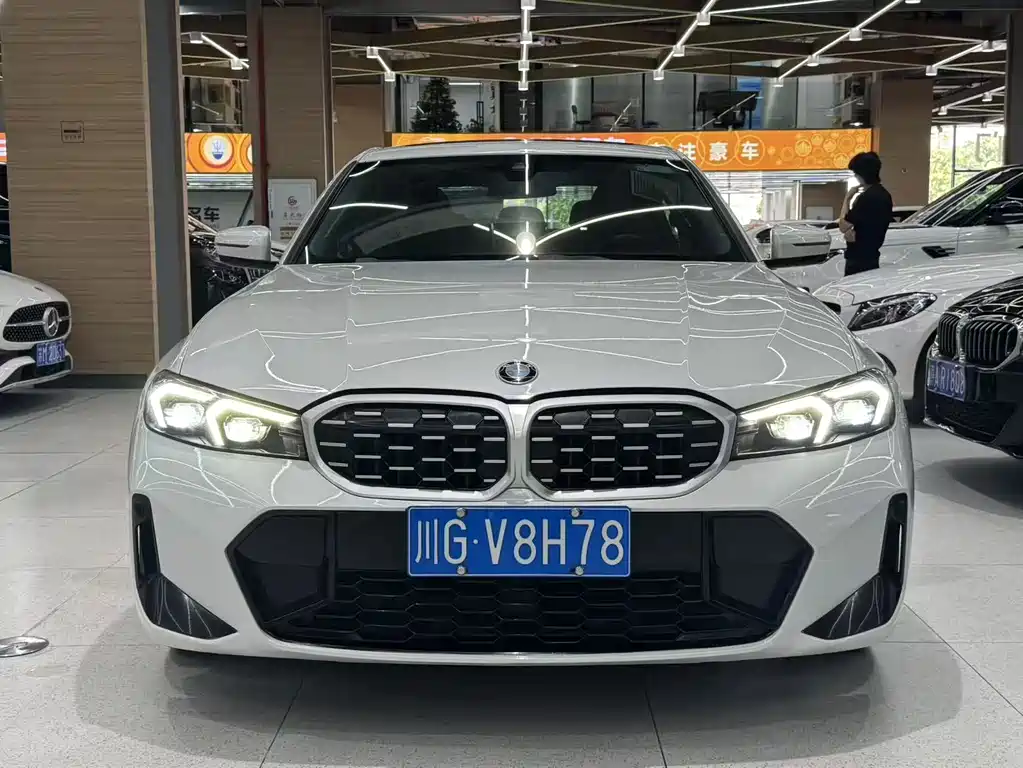 BMW 3 Series 2024 325i M Sports Package купить на сайте DeffCars